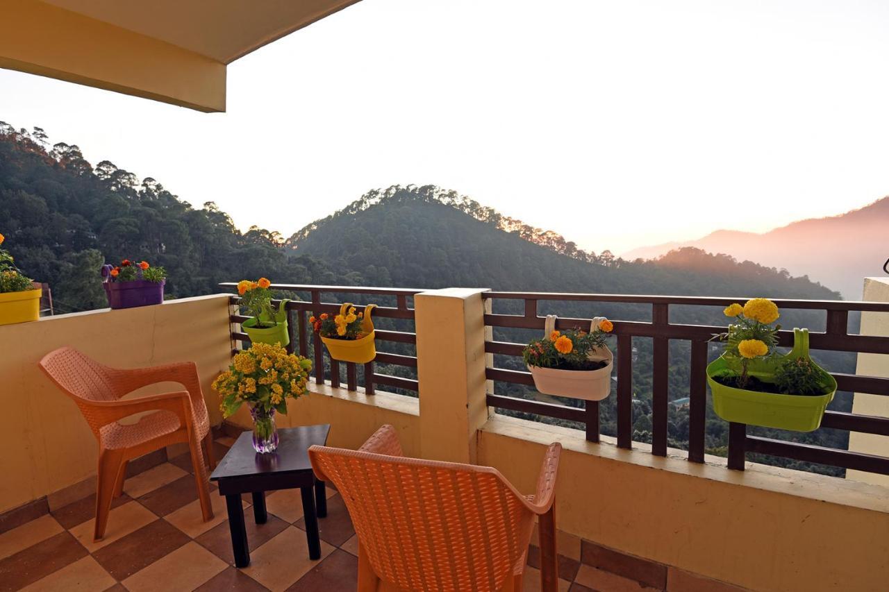 Green Roof Hotel Nainital Exterior photo